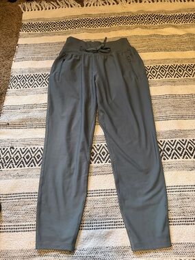 Old Navy Active High-Rise Joggers - Navy Blue